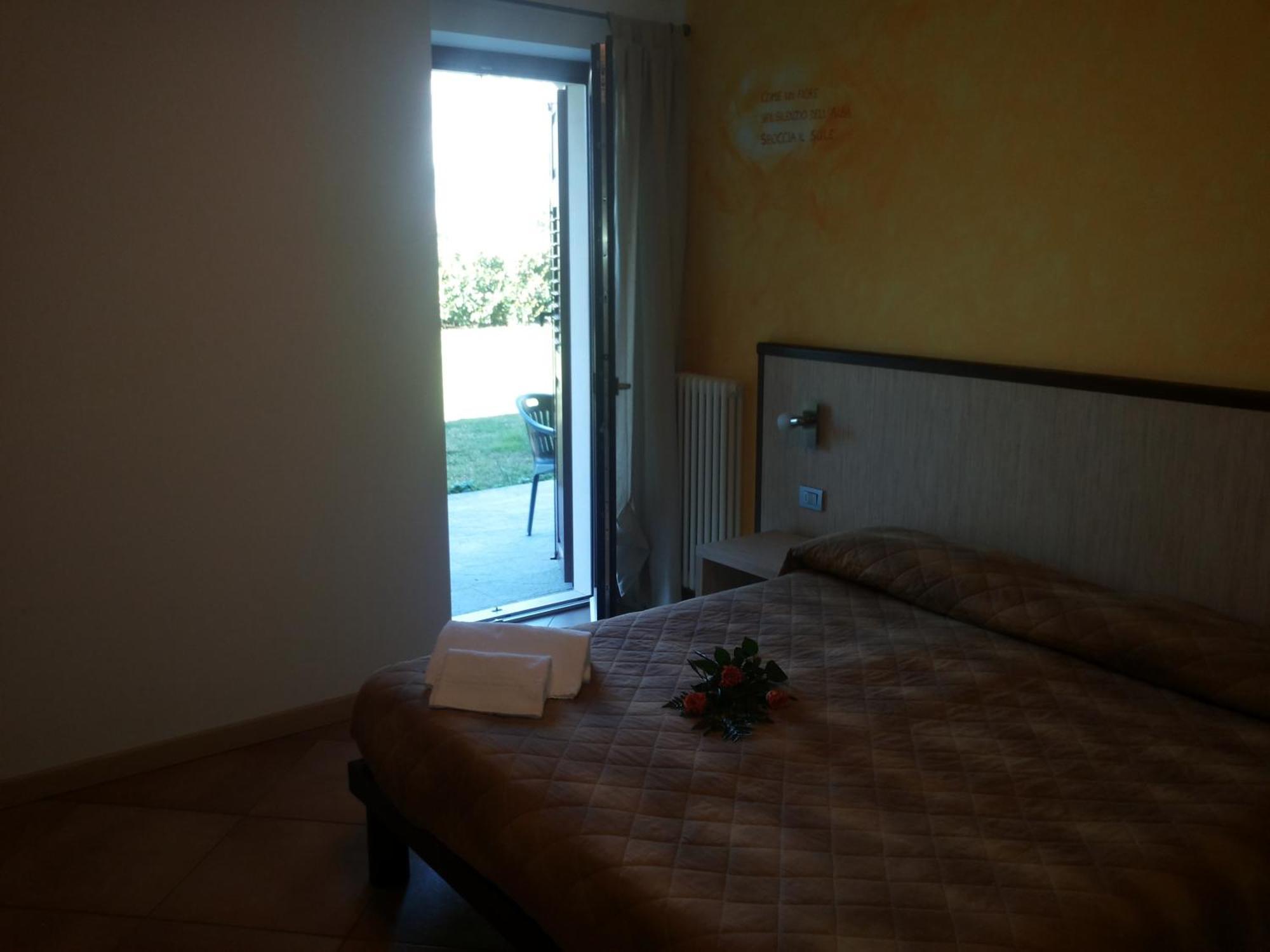 Agritur Arcosole B&B Camping 客房 照片